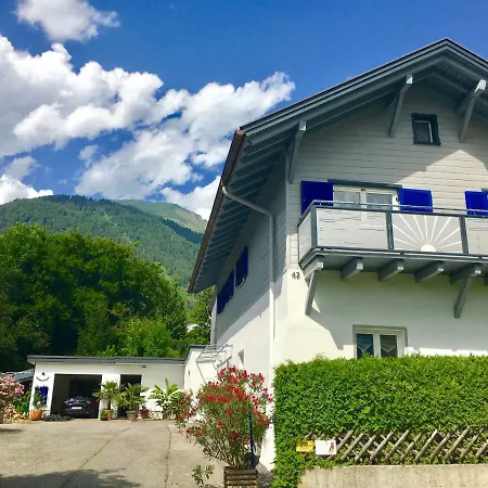 Karin Apartment *